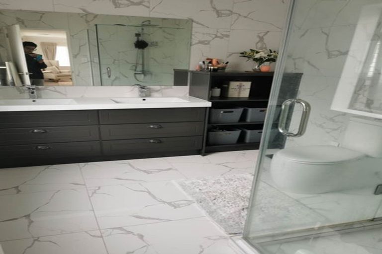 Photo of property in 8 Pennant Street, Long Bay, Auckland, 0630