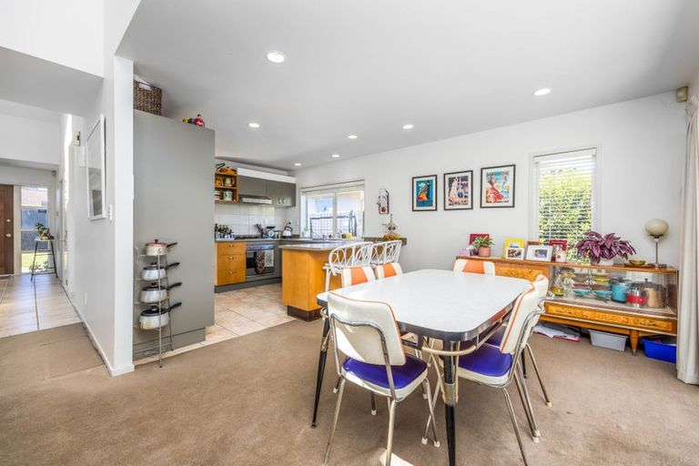 Photo of property in 51 Hart Road, Hauraki, Auckland, 0622