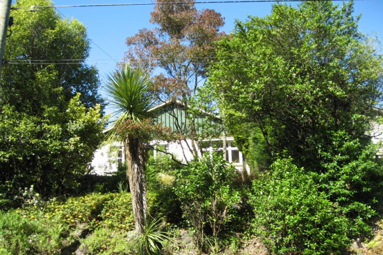 Photo of property in 2/171 Fifield Terrace, Opawa, Christchurch, 8023