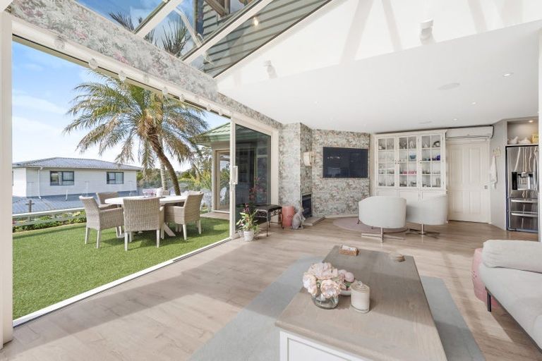 Photo of property in 44a Cook Street, Howick, Auckland, 2014