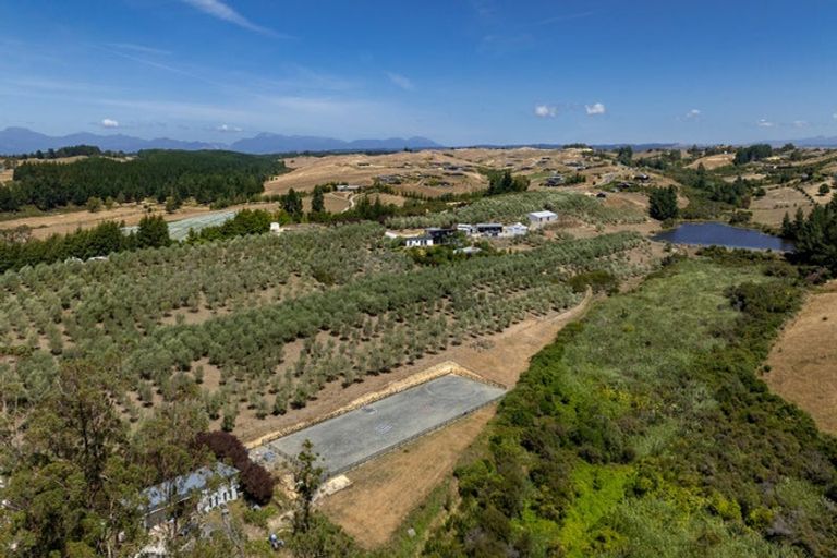 Photo of property in 136 Harley Road, Tasman, Upper Moutere, 7175