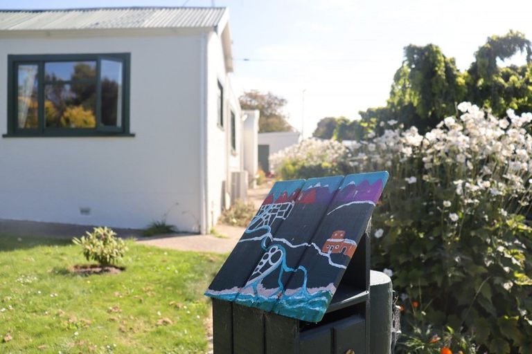 Photo of property in 58 Perth Street, South Hill, Oamaru, 9400