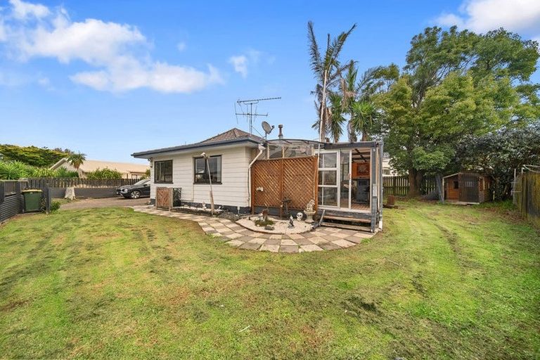 Photo of property in 13 Melleray Place, Randwick Park, Auckland, 2105