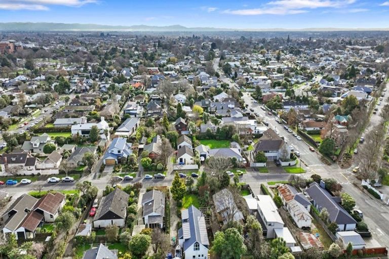 Photo of property in 111 Totara Street, Riccarton, Christchurch, 8041