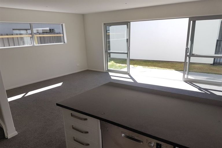 Photo of property in 6/33 Elizabeth Street, Riccarton, Christchurch, 8041