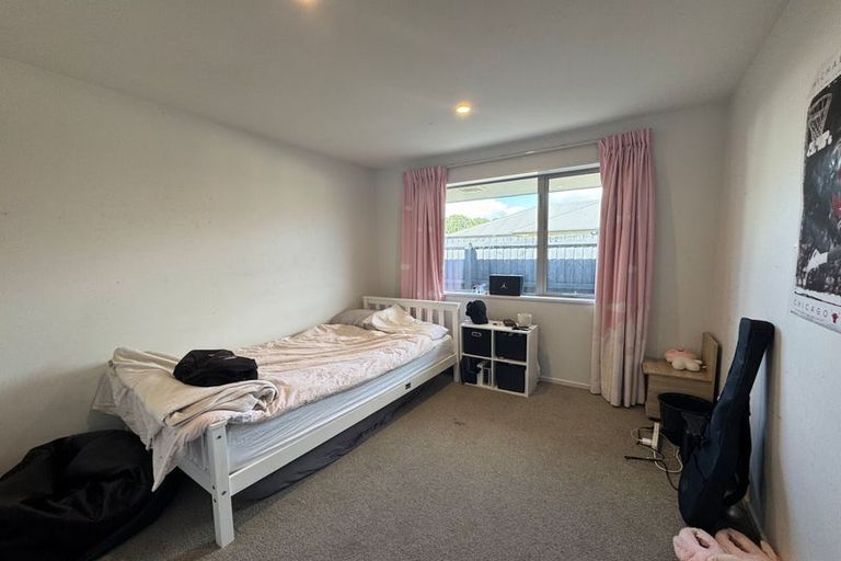 Photo of property in 21 Luxembourg Crescent, Halswell, Christchurch, 8025