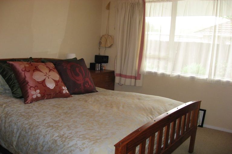 Photo of property in 1/11 Selsey Lane, Somerfield, Christchurch, 8024