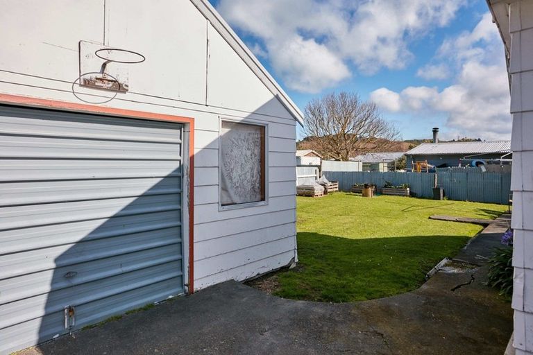 Photo of property in 35 Ida Road, Outer Kaiti, Gisborne, 4010
