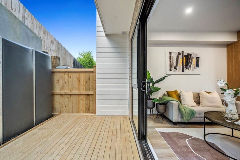 Photo of property in 22 Mata Lane, Stanmore Bay, Whangaparaoa, 0932
