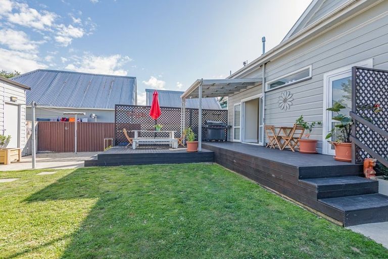 Photo of property in 2 Bryant Street, Takaro, Palmerston North, 4412