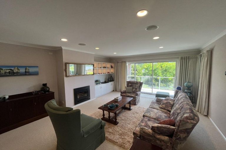 Photo of property in 2 Manukaka Heights, Hurdon, New Plymouth, 4310