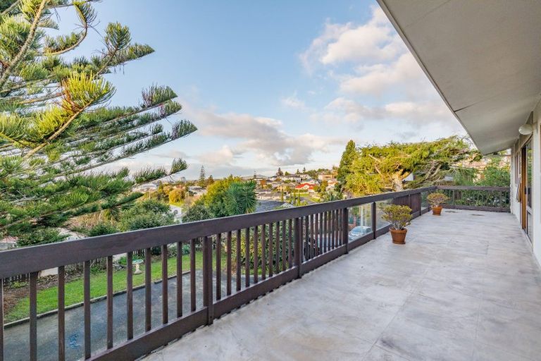 Photo of property in 80 Velma Road, Hillcrest, Auckland, 0627