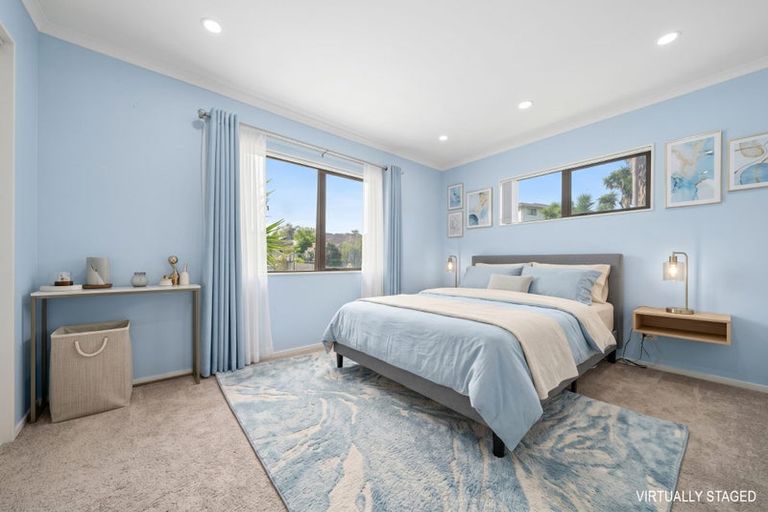 Photo of property in 27 Mt Lebanon Crescent, The Gardens, Auckland, 2105