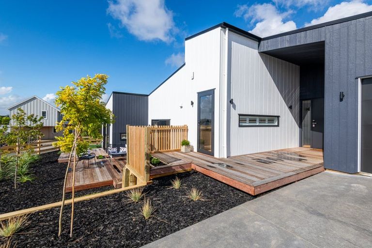 Photo of property in 17 Tunarau Street, Raglan, 3225