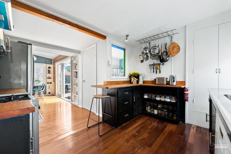 Photo of property in 14 Bristol Square, Hutt Central, Lower Hutt, 5010