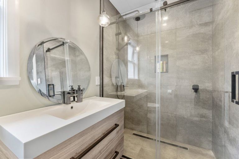 Photo of property in 34 Saint Annes Street, Levin, 5510