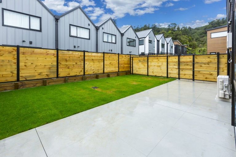 Photo of property in 9 Betty Boyes Street, Wallaceville, Upper Hutt, 5018