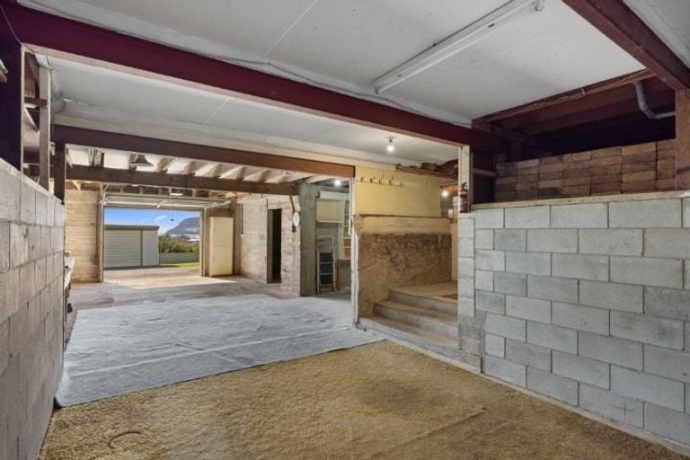 Photo of property in 21 Tirinui Crest Road, Otumoetai, Tauranga, 3110