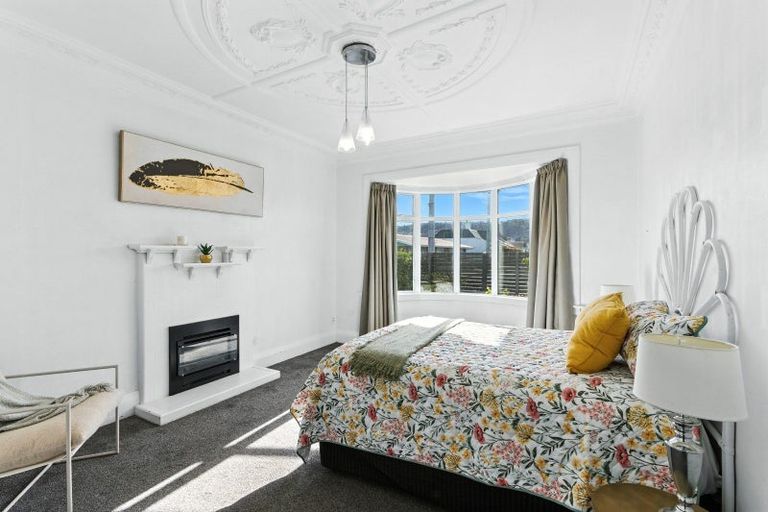 Photo of property in 253 Macandrew Road, Forbury, Dunedin, 9012