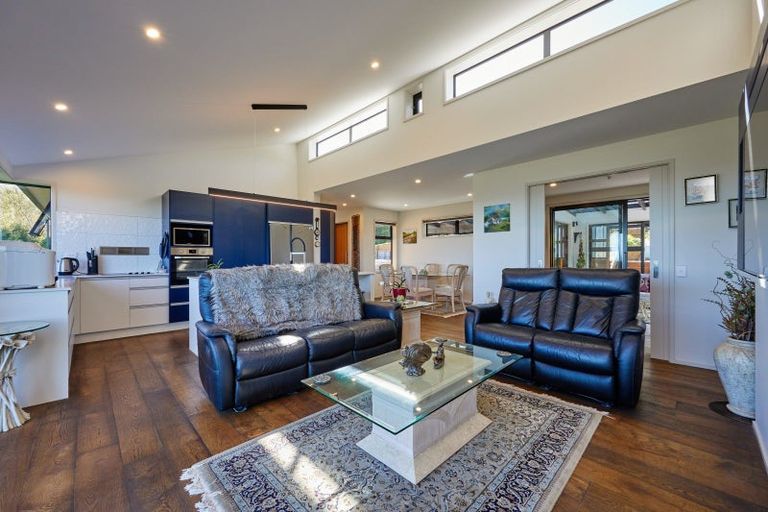 Photo of property in 8 Ingles Drive, Kaikoura Flat, Kaikoura, 7371