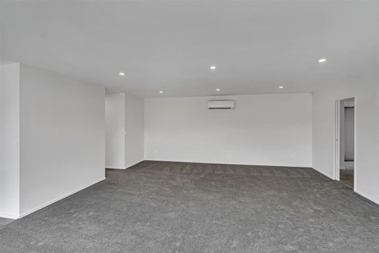 Photo of property in 19 Silverstone Loop, Rolleston, 7615