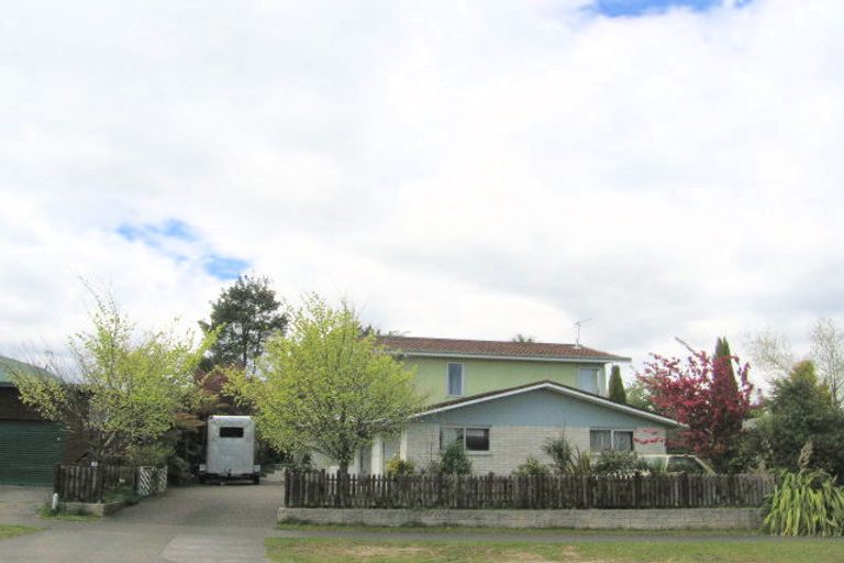 Photo of property in 10 Macdonell Street, Hilltop, Taupo, 3330