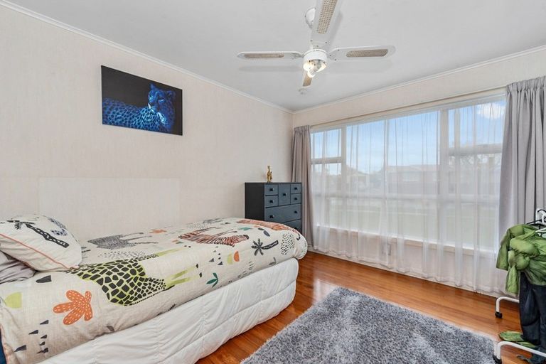 Photo of property in 30 Rhonda Avenue, Deanwell, Hamilton, 3206