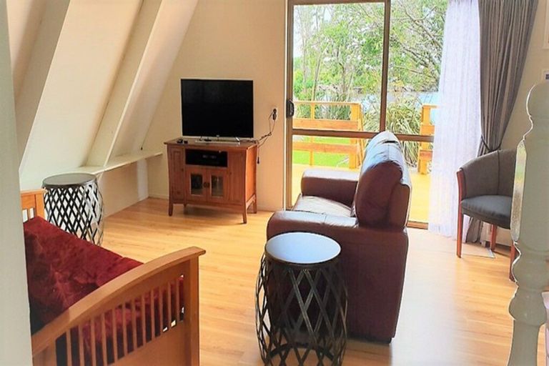 Photo of property in 25 Orowaiti Road, Westport, 7825