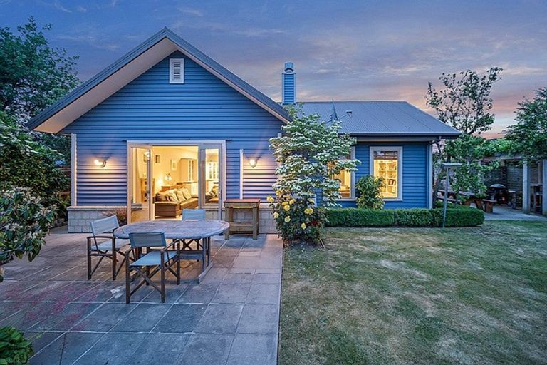 Photo of property in 18 Milesbrook Close, Rangiora, 7400