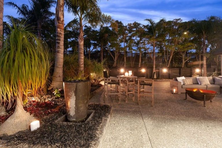 Photo of property in 12 Denehurst Drive, Waimauku, 0812