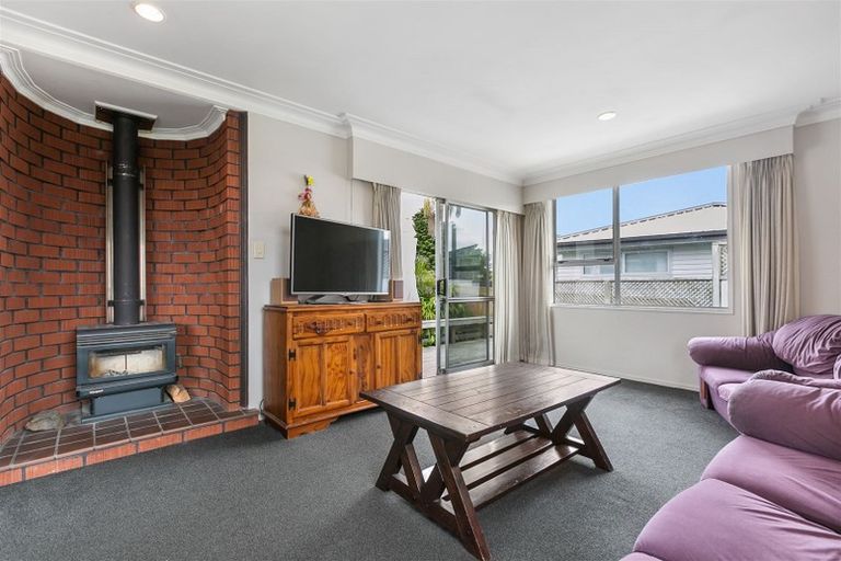 Photo of property in 165 Gills Road, Half Moon Bay, Auckland, 2014