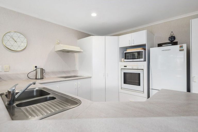 Photo of property in 9 Lynwood Place, Owhata, Rotorua, 3010