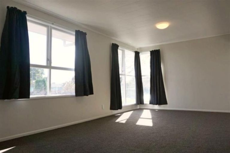 Photo of property in 172 Buckland Road, Mangere East, Auckland, 2024