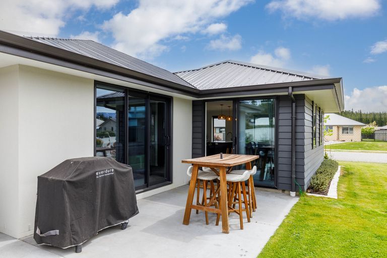 Photo of property in 19 Henderson Drive, Alexandra, 9320