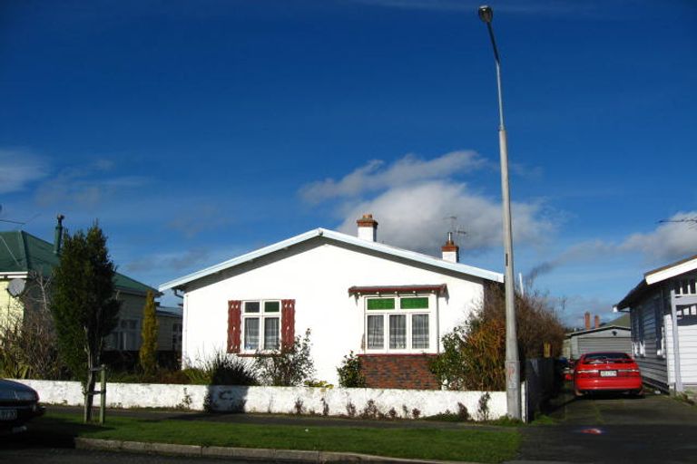 Photo of property in 35 Lowe Street, Avenal, Invercargill, 9810