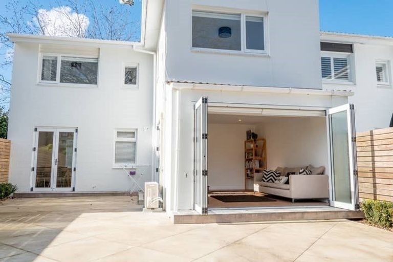 Photo of property in 98 Hepburn Street, Freemans Bay, Auckland, 1011