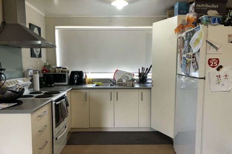 Photo of property in 9 Scotts Field Drive, Takanini, 2112