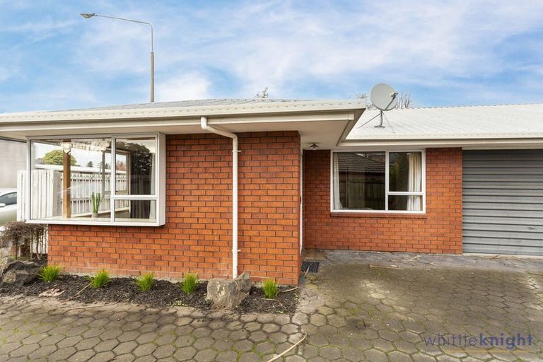 Photo of property in 1/97 Mandeville Street, Riccarton, Christchurch, 8011