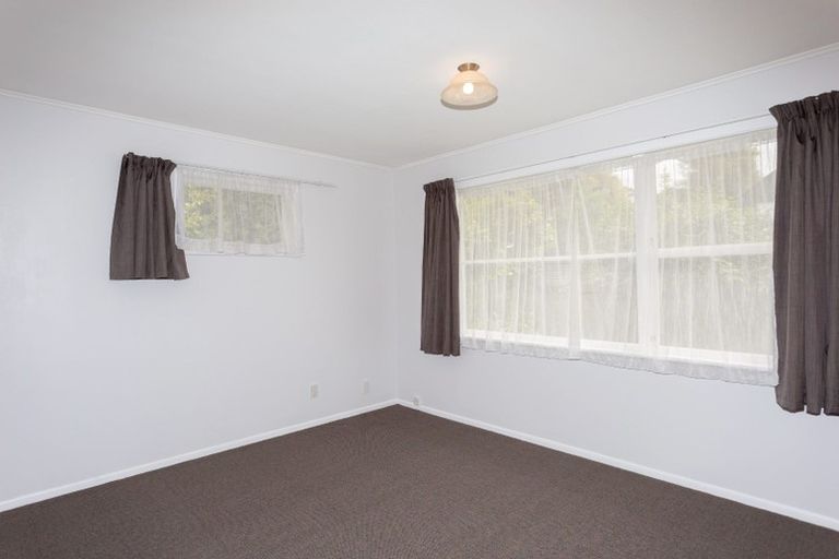 Photo of property in 19 Great North Road, Saint Johns Hill, Whanganui, 4501