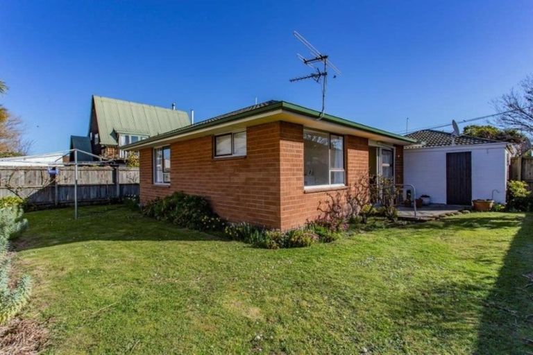 Photo of property in 2/26 Trafalgar Street, St Albans, Christchurch, 8014
