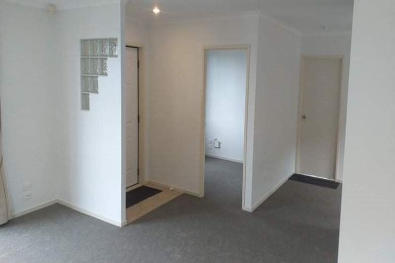 Photo of property in 20 Tauranga Place, Orewa, 0931