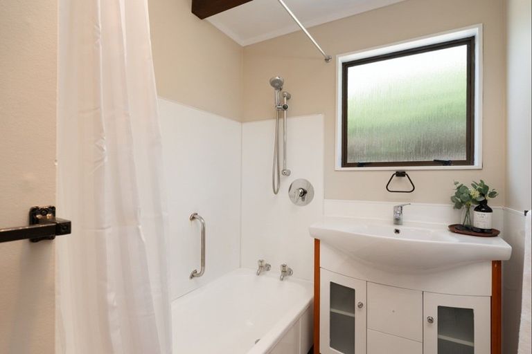 Photo of property in 338a Waihi Road, Judea, Tauranga, 3110