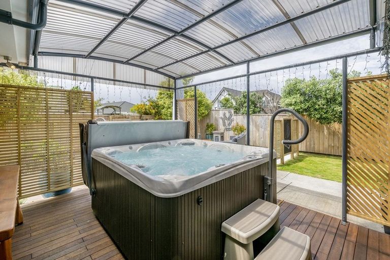 Photo of property in 26 Hadleigh Court, Paraparaumu, 5032