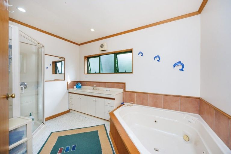 Photo of property in 8 Fraser Court, Roslyn, Palmerston North, 4414