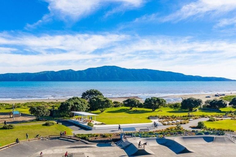 Photo of property in 31/4u Seaview Road, Paraparaumu Beach, Paraparaumu, 5032