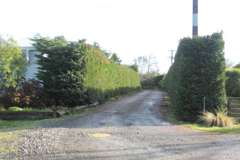 Photo of property in 30 Oreti Road, Otatara, Invercargill, 9879