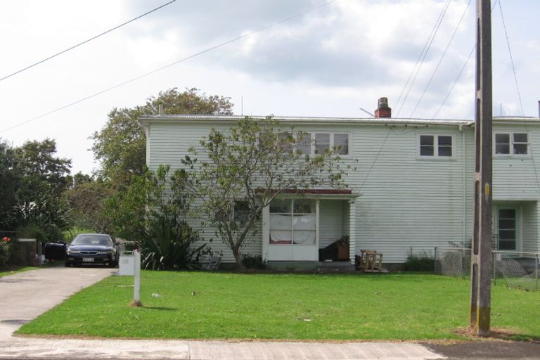 Photo of property in 21-23 Alamein Road, Panmure, Auckland, 1072