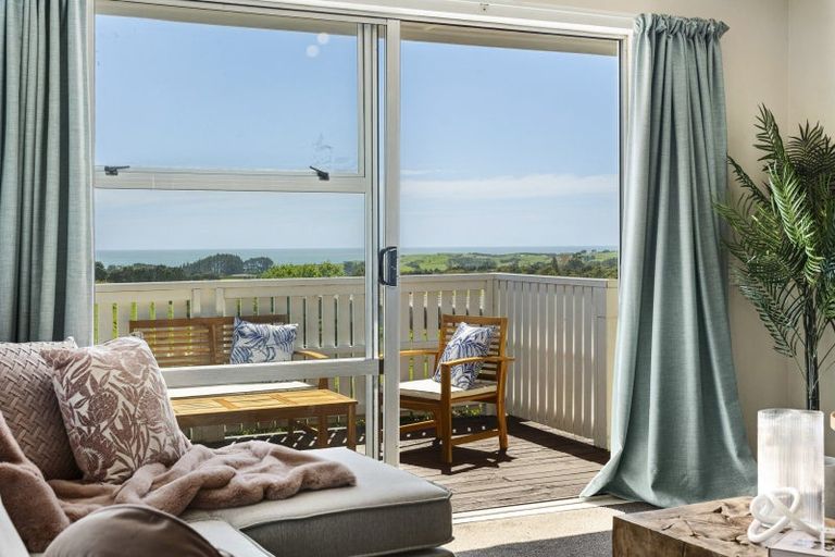 Photo of property in 401 Koru Road, Koru, New Plymouth, 4374