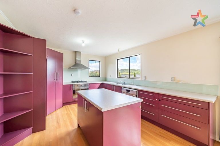 Photo of property in 236 Major Drive, Kelson, Lower Hutt, 5010