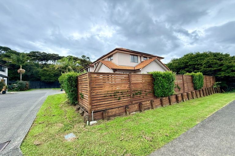 Photo of property in 46 Greenbough Lane, Greenhithe, Auckland, 0632